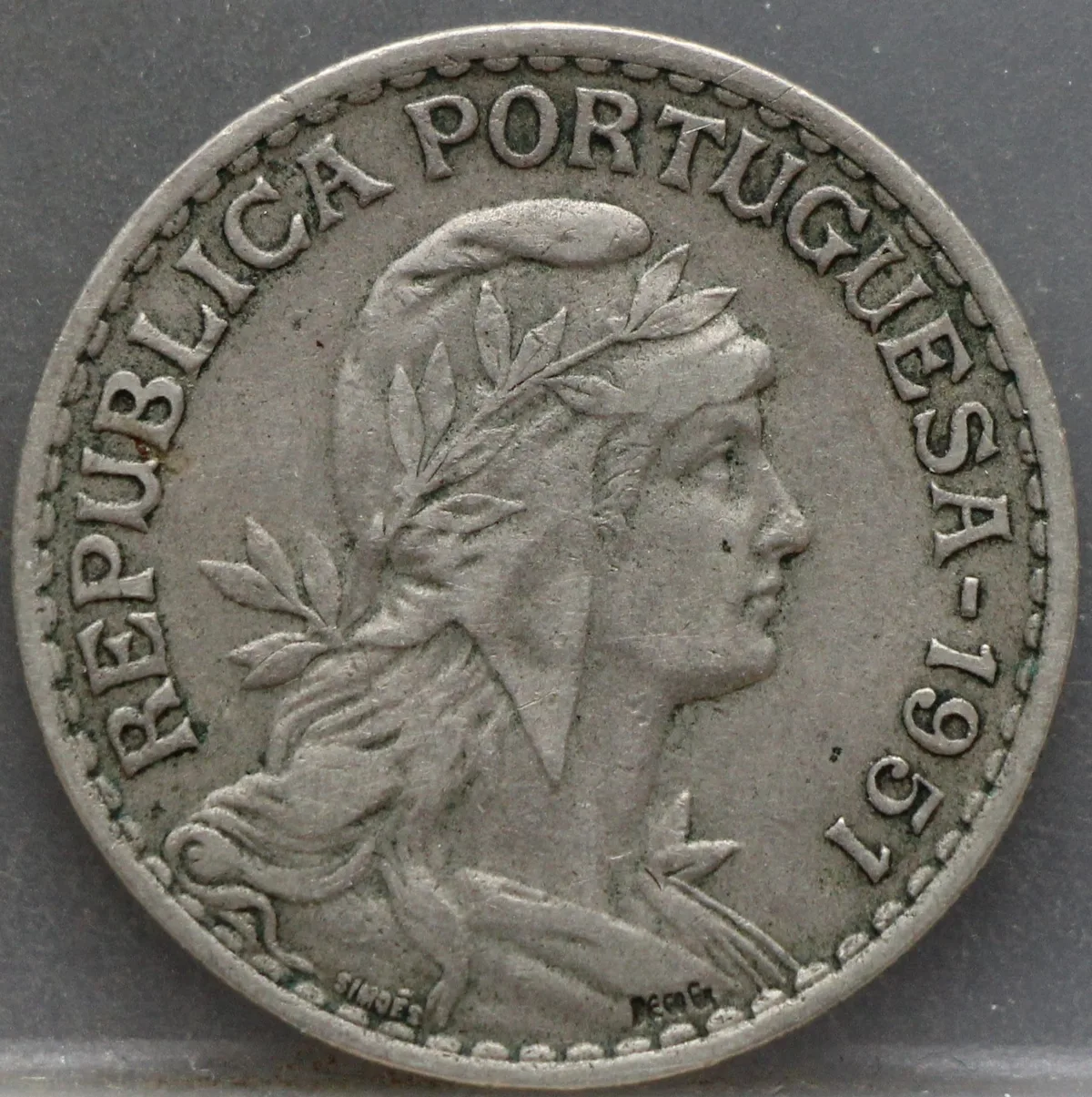 1 Escudo 1951 Portugal — Cupro-Nikkel voorzijde