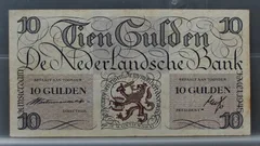 10 Gulden 1945 — Lieftincktientje voorzijde