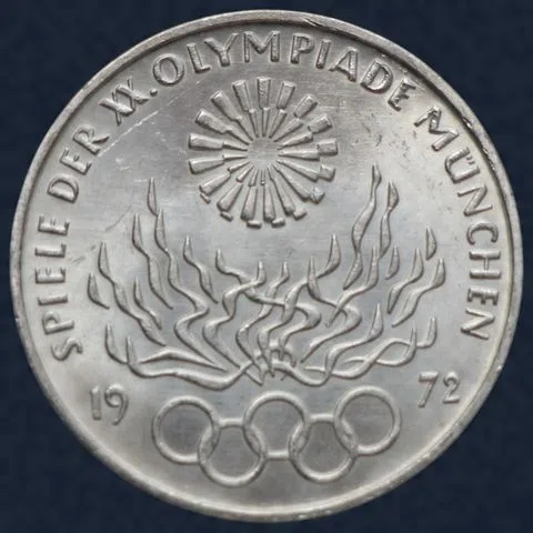 10 Mark 1972 (G) Duitsland - "Summer Olympics in Munich - Olympic rings and flame"