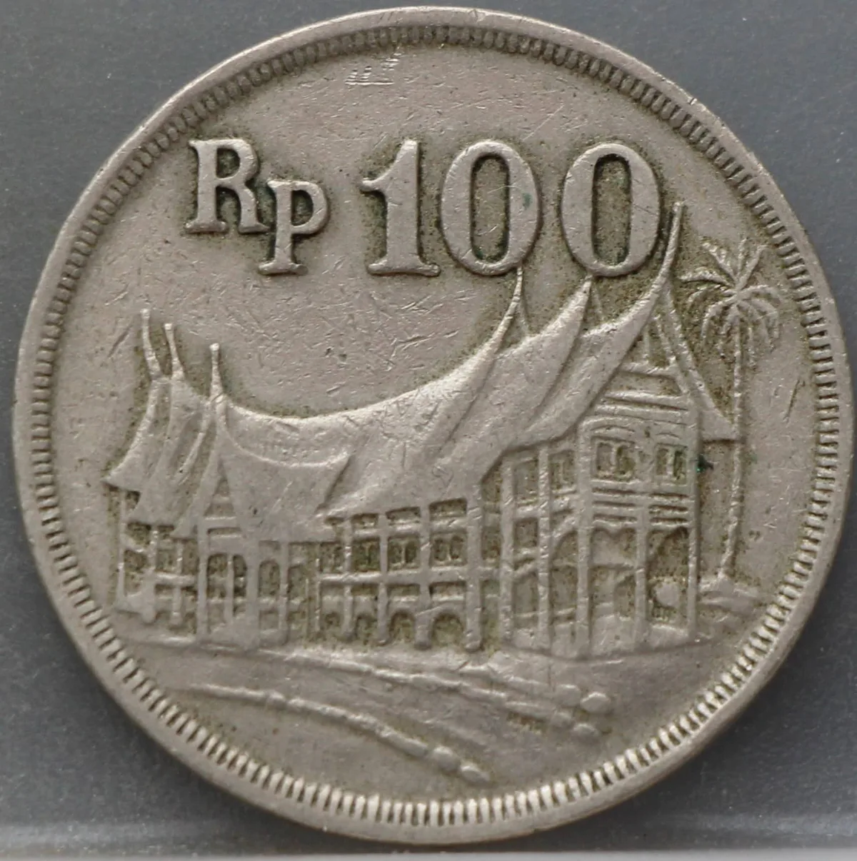 100 Rupiah 1973 Indonesië — Cupronikkel voorzijde