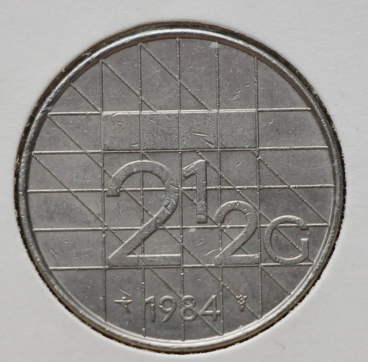 2 1/2 Gulden 1984 voorzijde