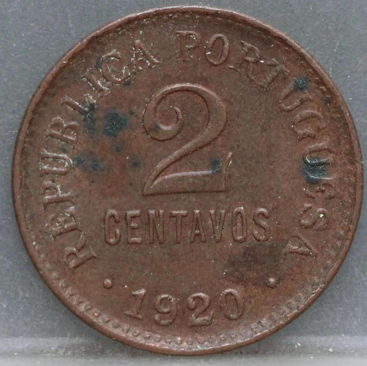 2 Centavos 1920 Portugal — Brons voorzijde