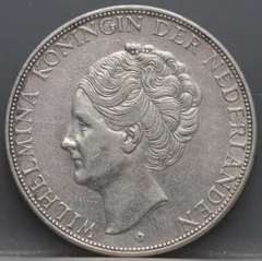 2½ Gulden 1933 — Rijksdaalder Zilver Wilhelmina voorzijde, Zilver .720