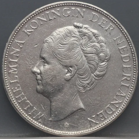 2½ Gulden 1937 Wilhelmina — Zilver