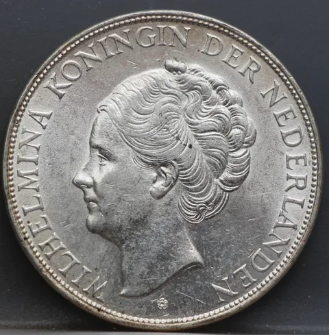 2½ Gulden 1940 — Zilveren Rijksdaalder Wilhelmina