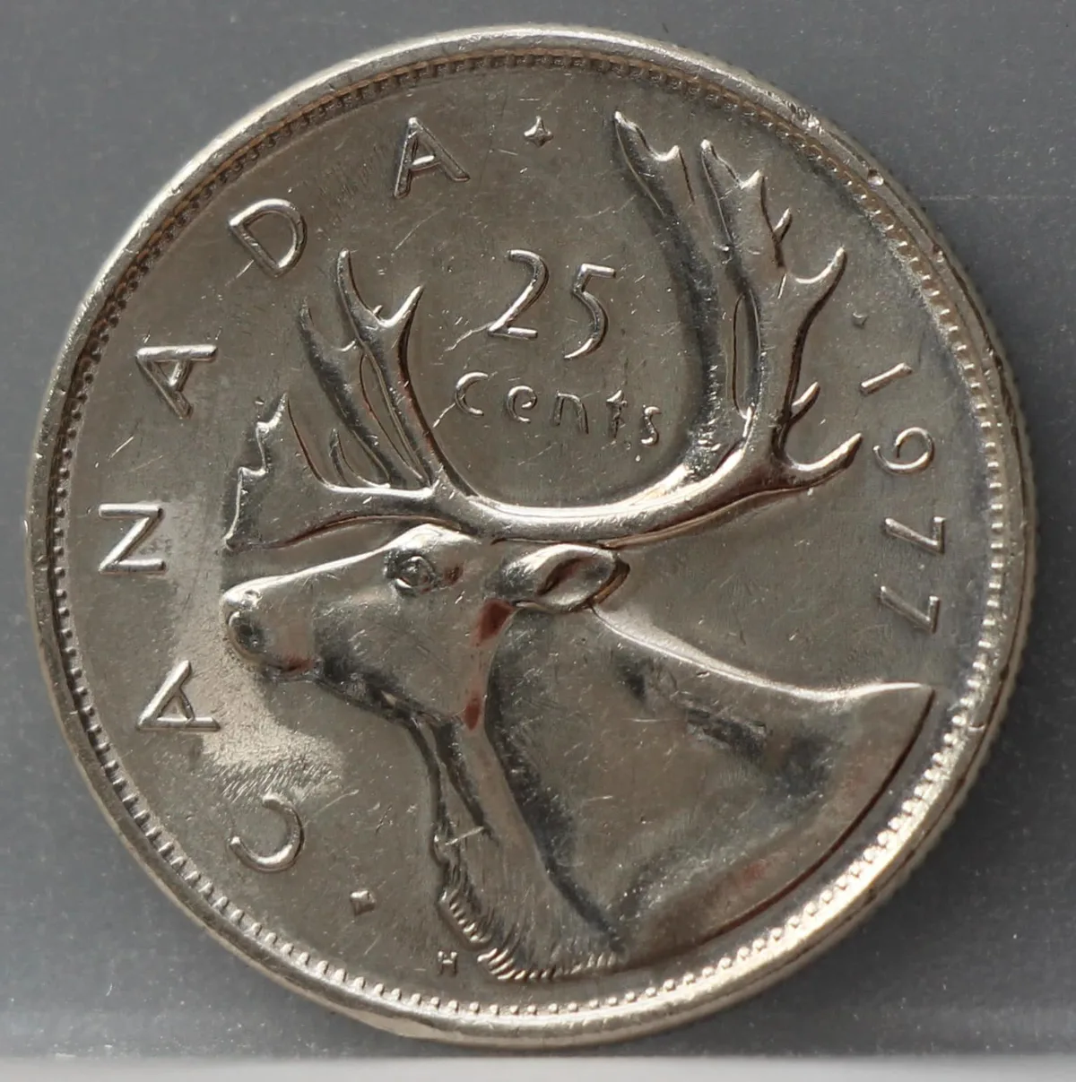 25 Cents 1977 Canada — Nikkel voorzijde