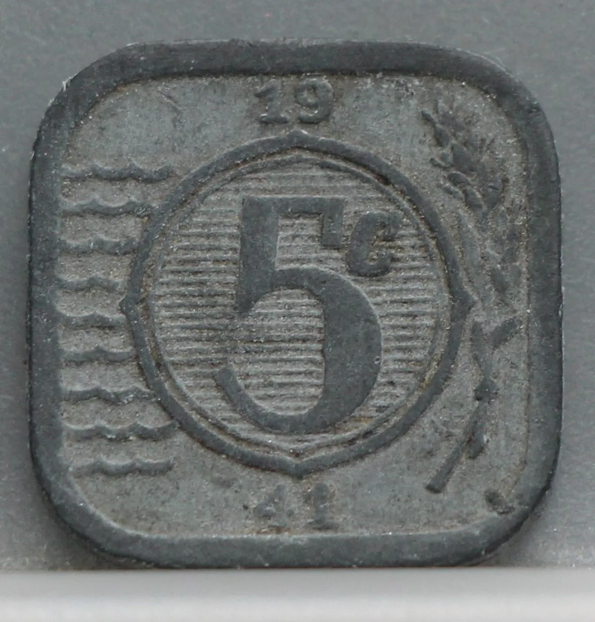 5 Cent 1941 Nederland — Zink (Vierkant) voorzijde