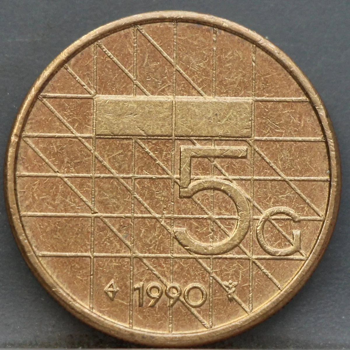 5 Gulden 1990 Beatrix — Verbronsd Nikkel voorzijde