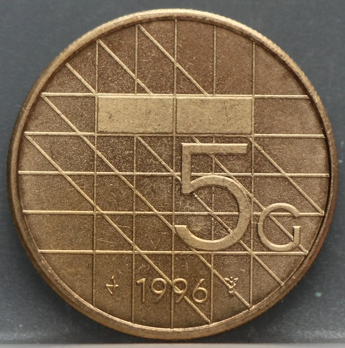 5 Gulden 1996 Beatrix — Verbronsd Nikkel voorzijde