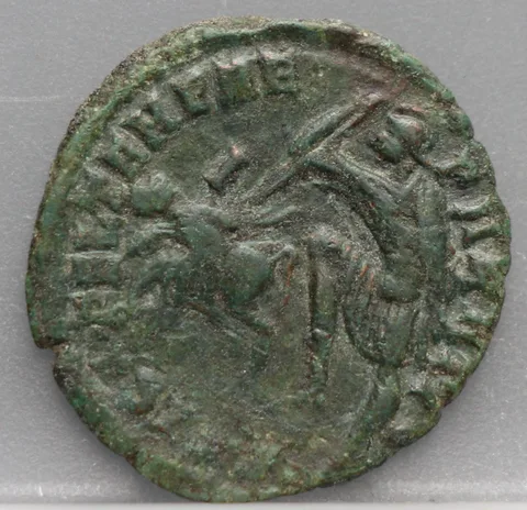 AE Follis 351-355 Constantius II — Siscia
