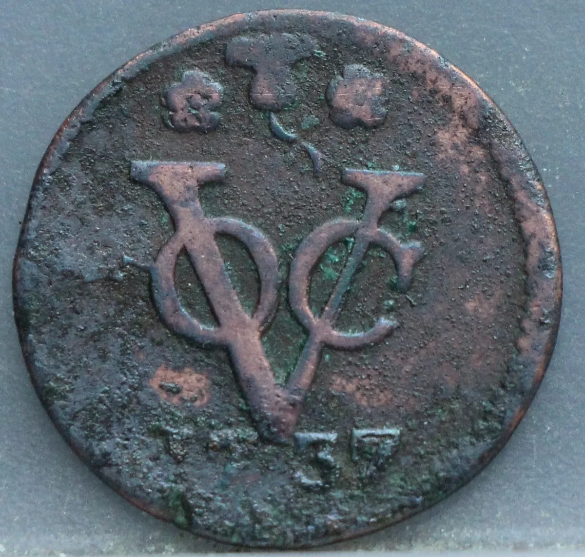 Duit 1737 West-Friesland VOC voorzijde