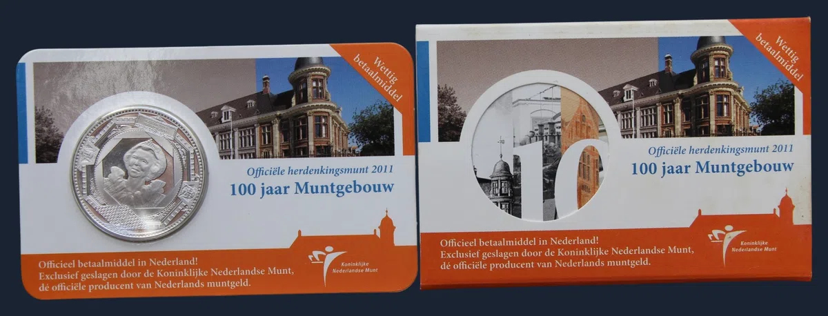 Nederland 5 euro 2011 Muntgebouw coincard inclusief minimagazine.
